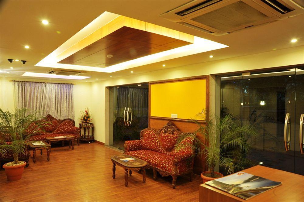 Hotel Emarald, New Delhi Exterior foto