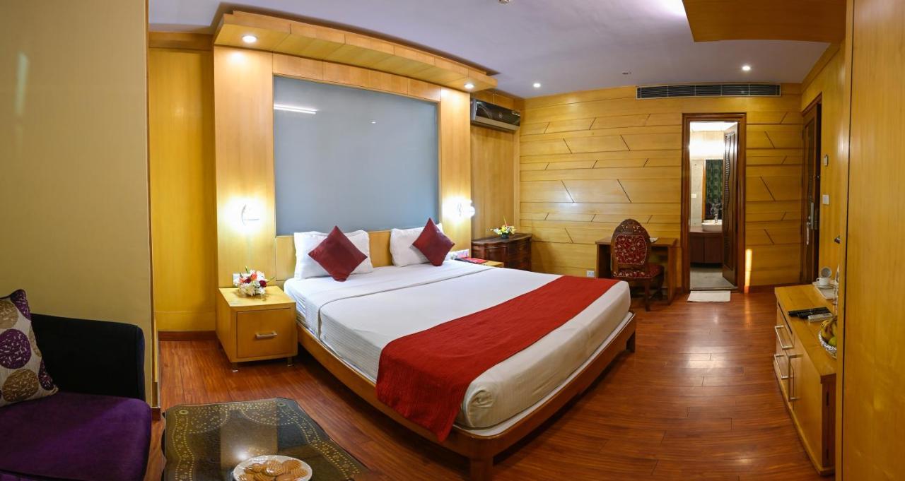 Hotel Emarald, New Delhi Exterior foto